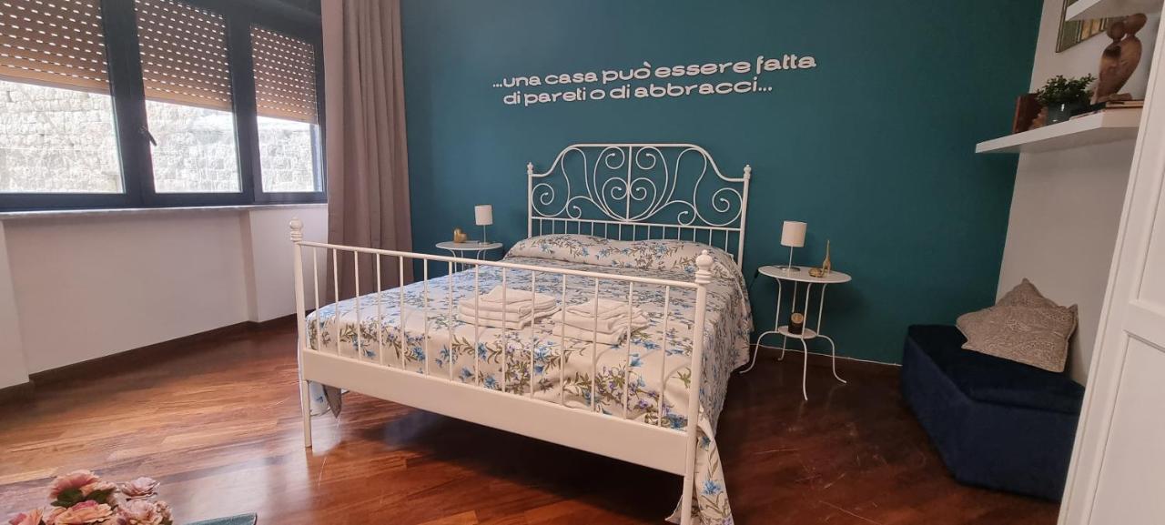 Via Battisti 109 Apartment Caserta Luaran gambar